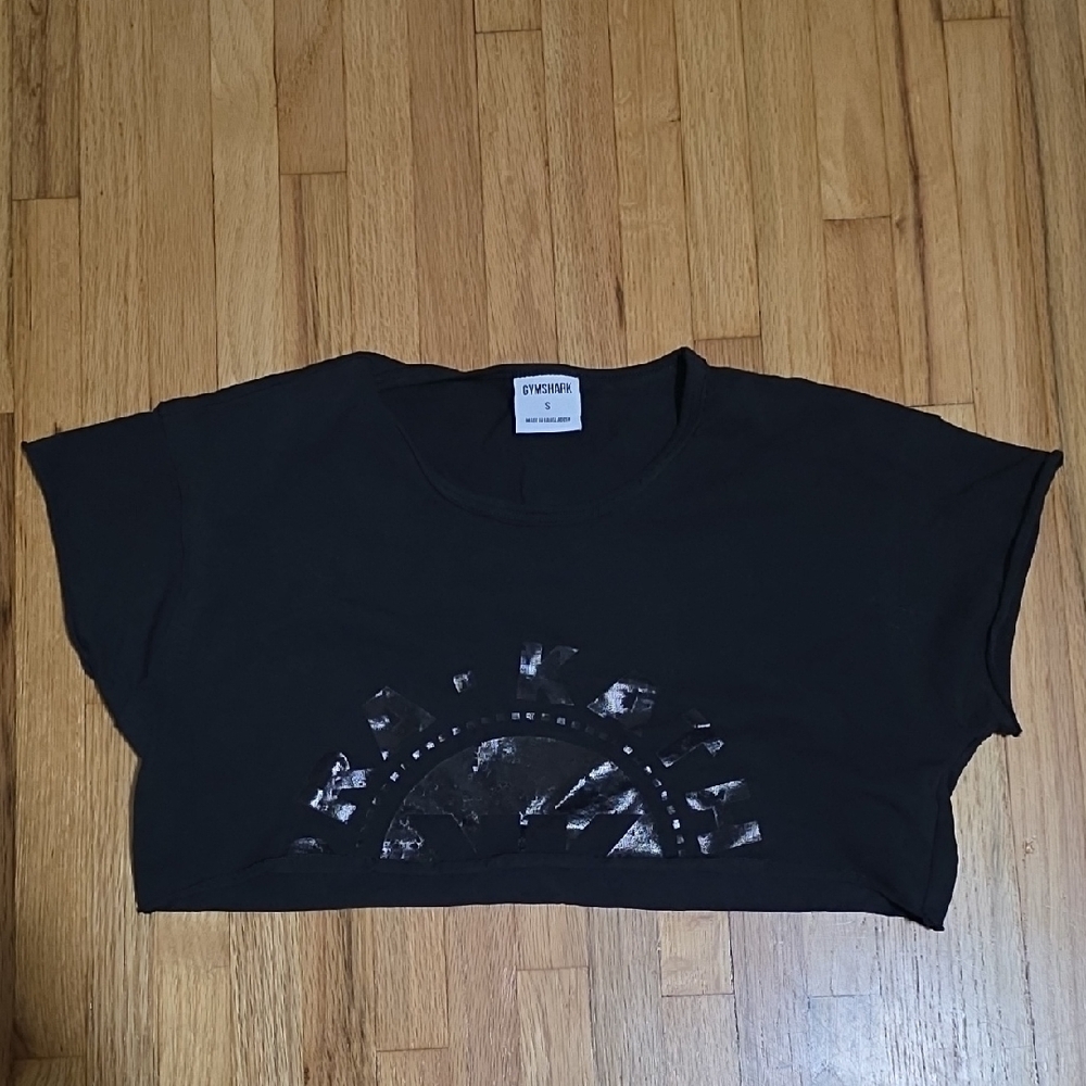 Black Graphic Crop Top